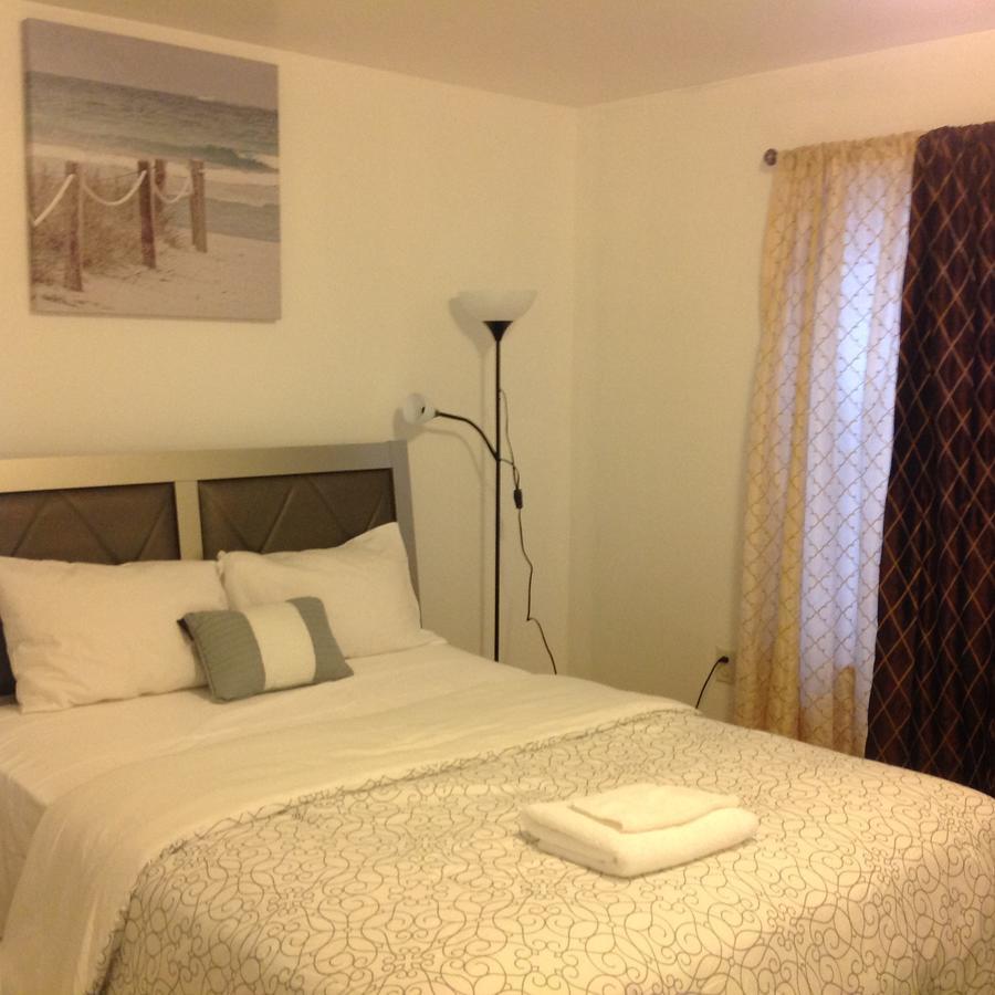 Mojoy Homesuites At Runyon Newark Exterior foto