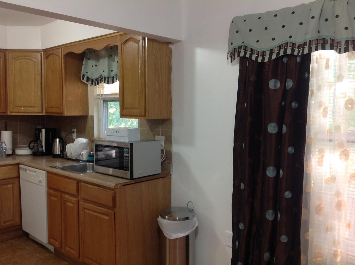Mojoy Homesuites At Runyon Newark Exterior foto